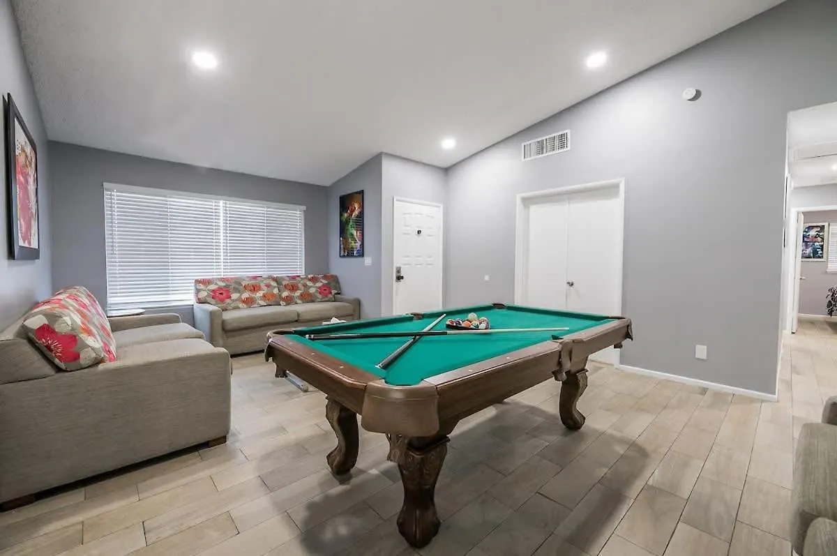 Bright & Stylish House W Pool Game Near The Strip Villa Las Vegas