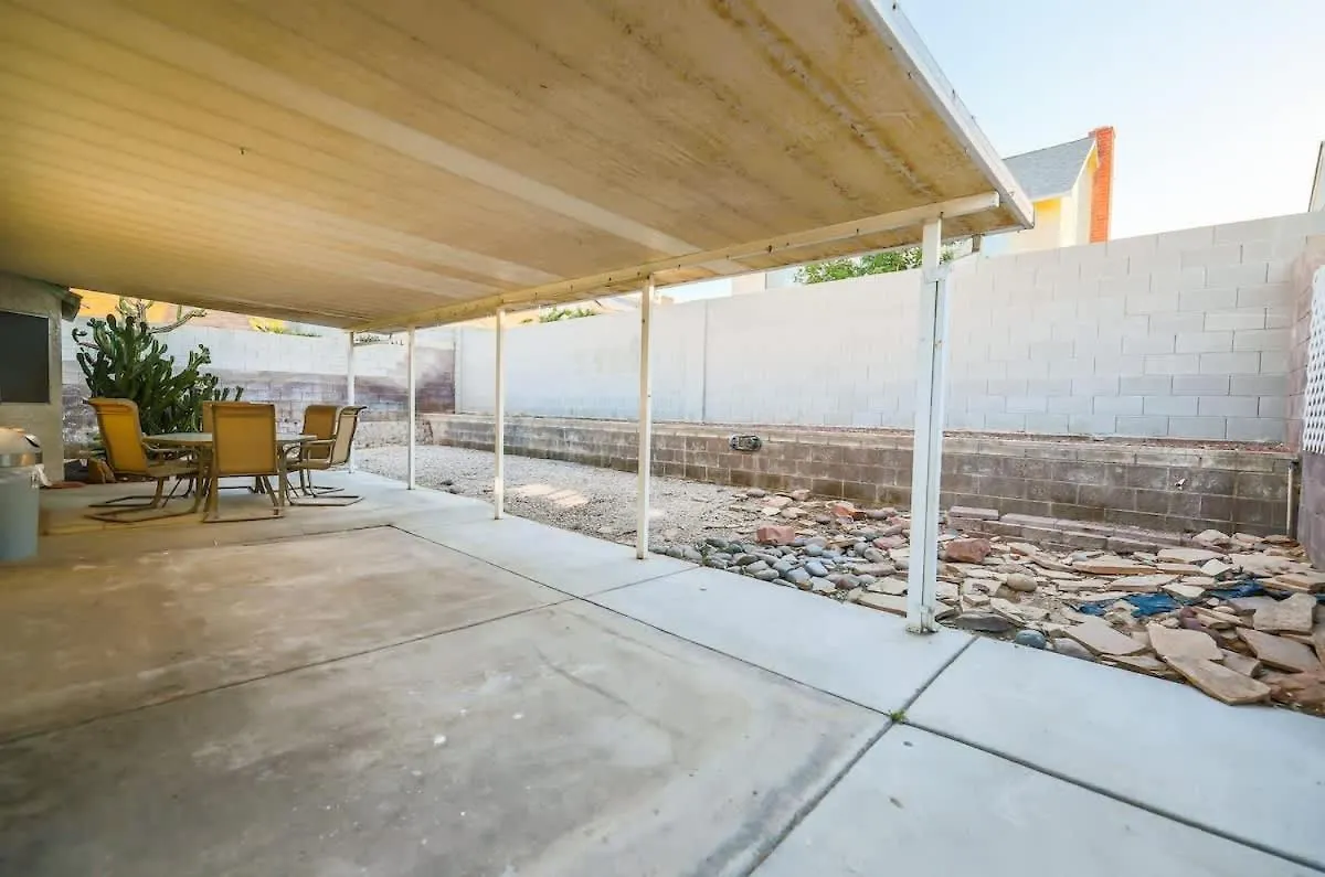 Bright & Stylish House W Pool Game Near The Strip Villa Las Vegas