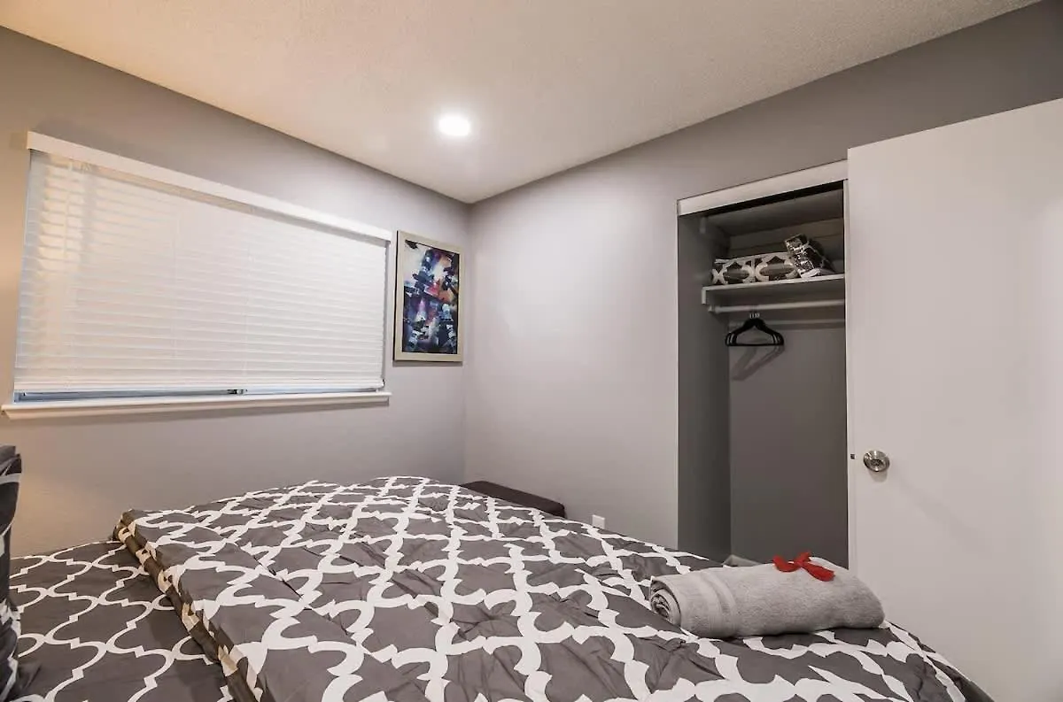 Bright & Stylish House W Pool Game Near The Strip Villa Las Vegas 0*,  United States