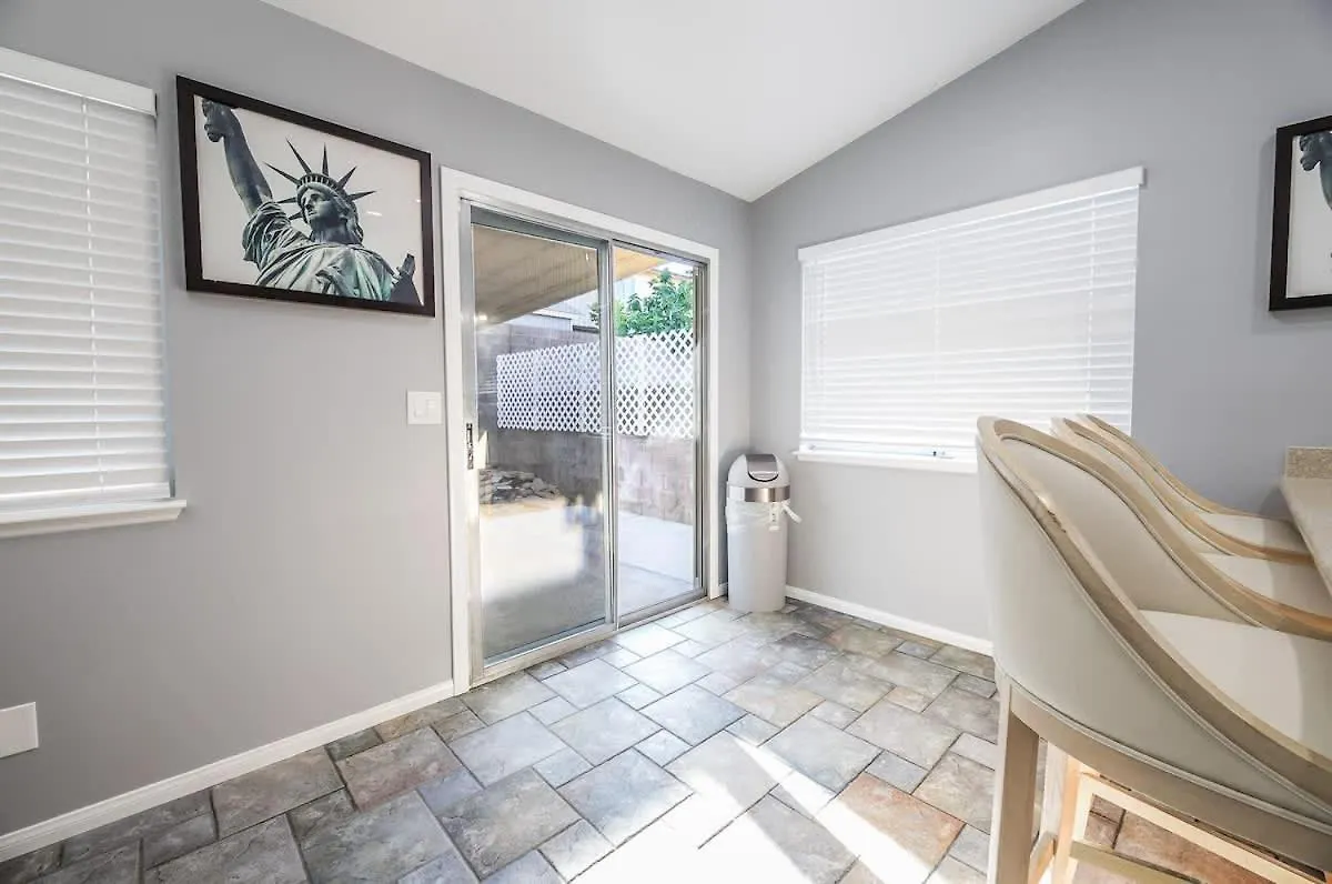 Bright & Stylish House W Pool Game Near The Strip Villa Las Vegas United States