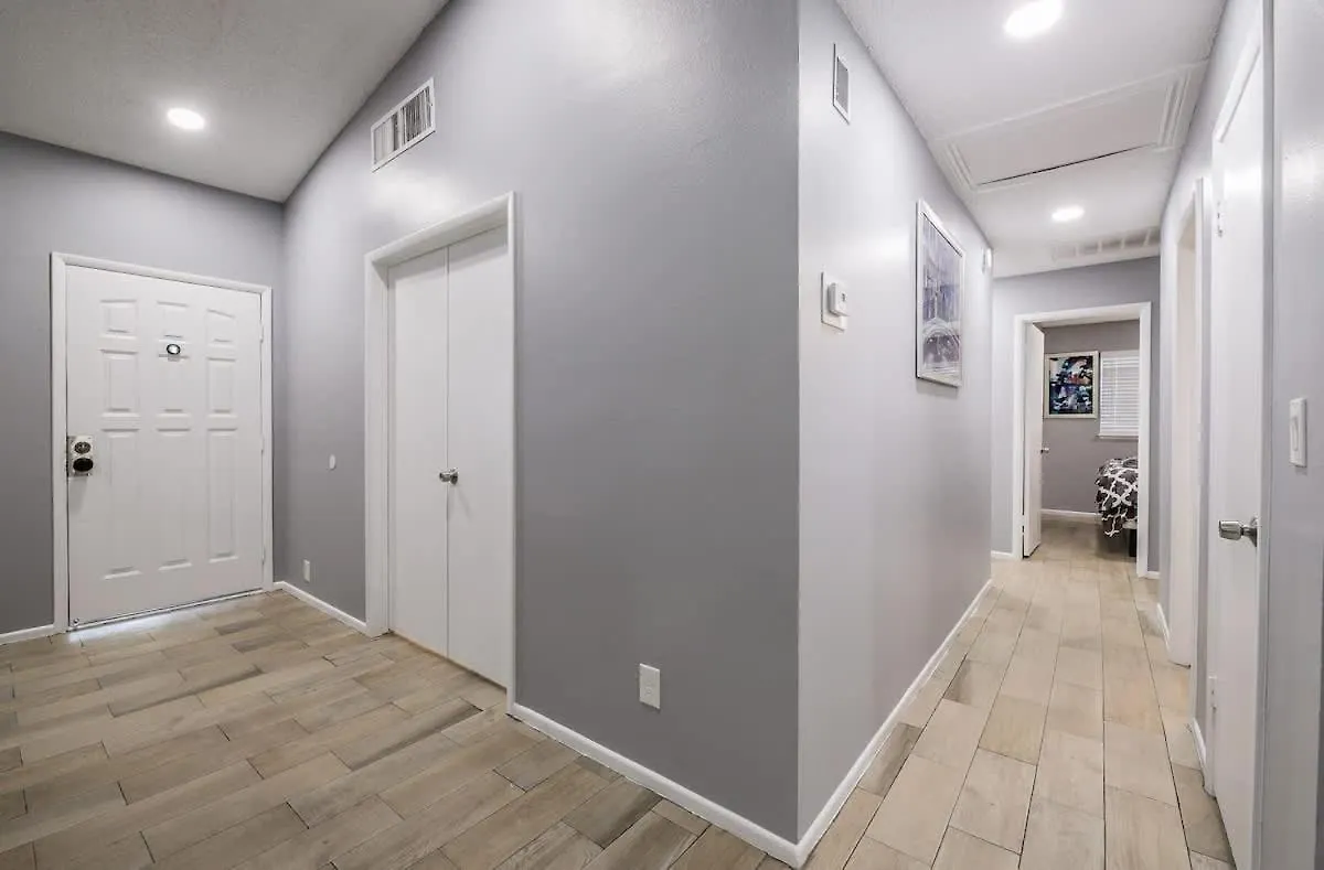 Bright & Stylish House W Pool Game Near The Strip Villa Las Vegas United States